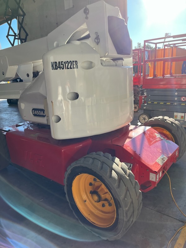 Sold - Articulated Boom Lift - View 2